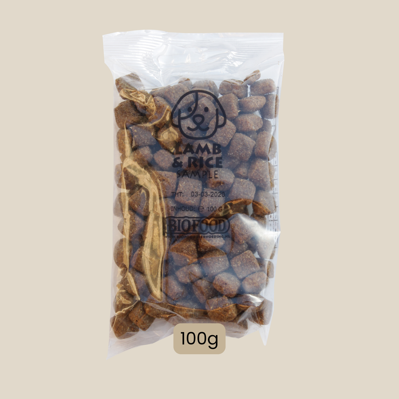 Muestra de croquetas extruidas (100 g) para perros de más de 10 kg con digestión sensible (cordero-arroz).