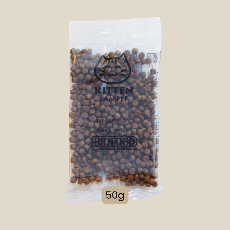 Muestra de croquetas para gatitos (50 g)